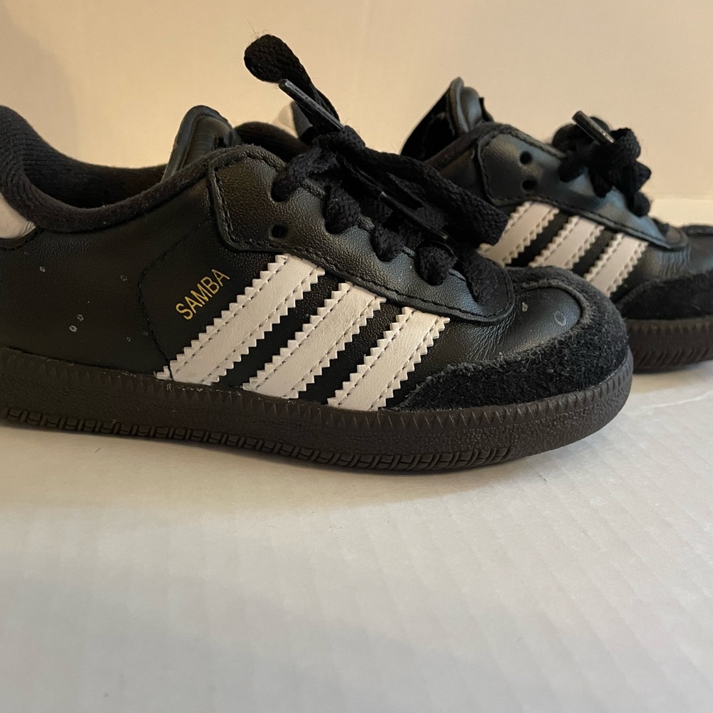 adidas Samba Classics Black and White / Toddler 9